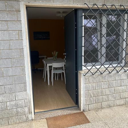 Appartamento In Villa Parabiago Buitenkant foto